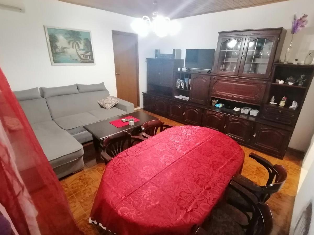 Apartman Zepina Pula Exteriör bild